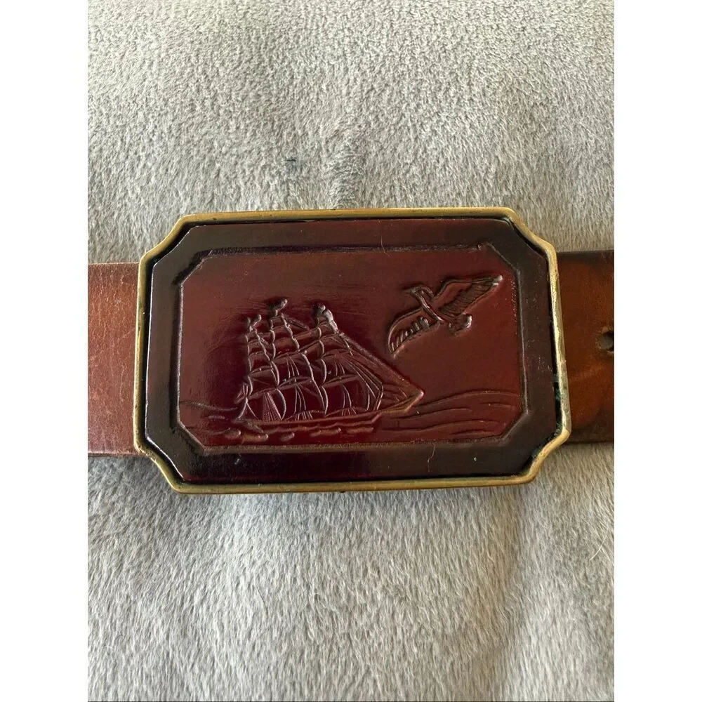 BTS Vintage Brass & Leather Nautical Themed Belt Buckle & Belt sz 30-34”